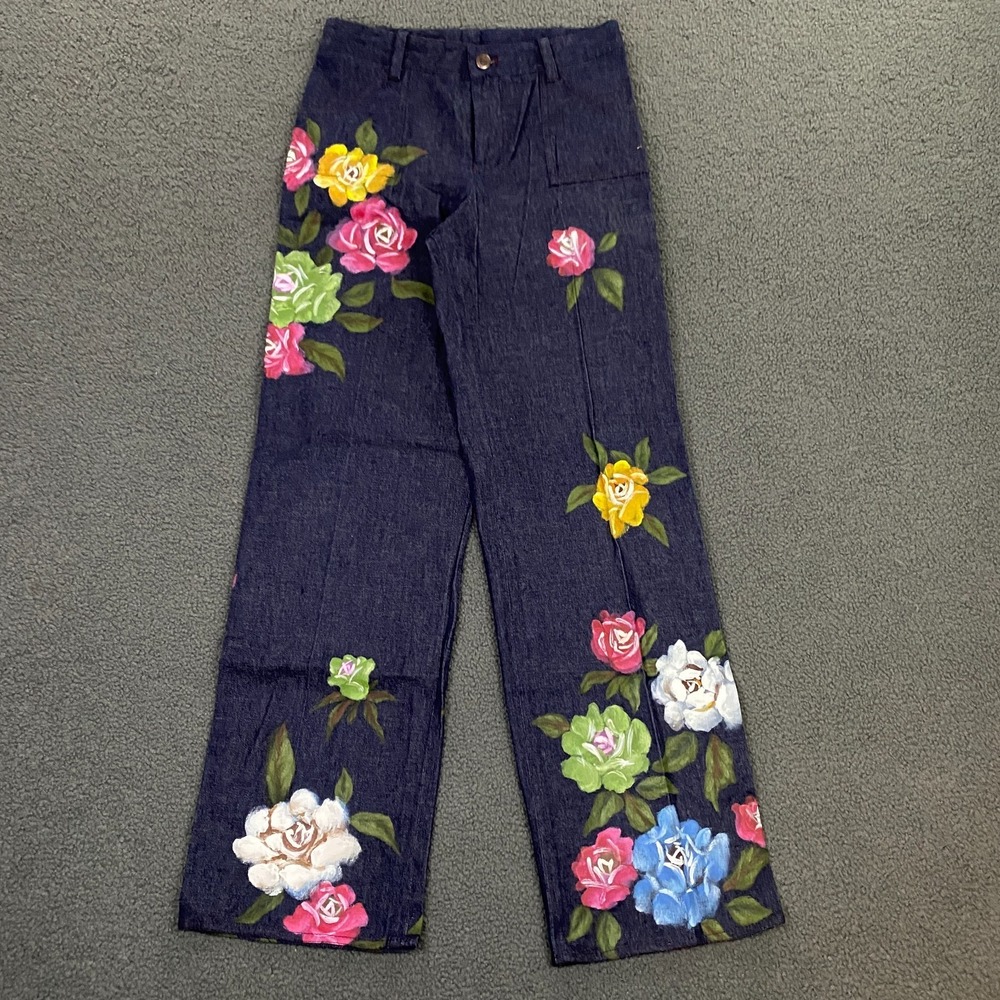 VTG Y2K Mandalay Jeans size 6 Straight Leg Hand Painted Flowers Patch Pocket